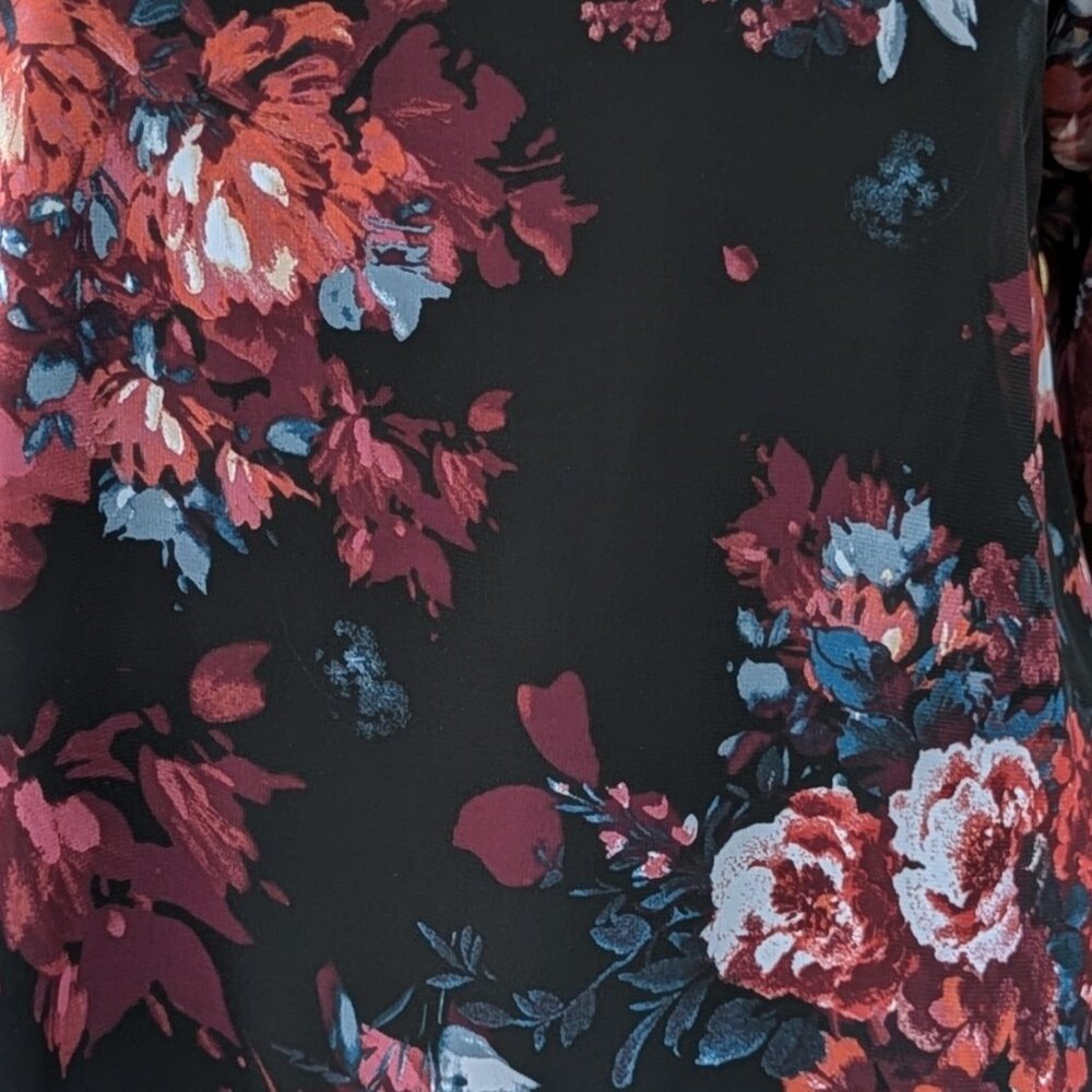 Floral Tunic Blouse - Picture 4 of 7